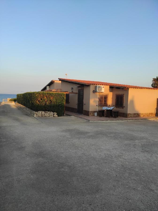 הוילה אבולה Casa Carmen מראה חיצוני תמונה